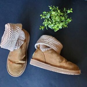 Ugg Girls Knitted and Suede Boots